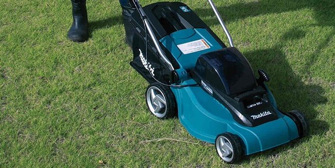 Cortacésped eléctrico Makita
